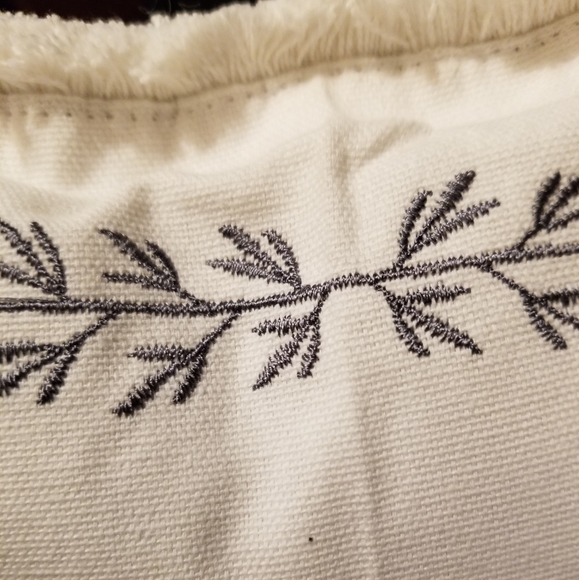 Home Decor Decorative Pillows - Set of 2 - Picture 4 of 4